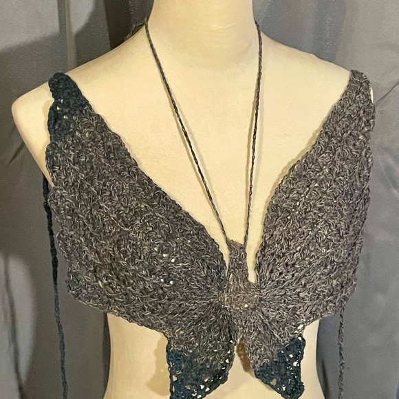 Gray Teal Butterfly Bohemian Crop Top Handmade 100% Cotton
Medium
Adjustable - Picture 3 of 7